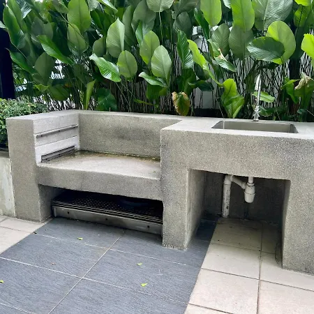 Cozy Studio Sk 1 Residence For 4 Pax Upm Mines Serdang Seri Kembangan Exterior photo