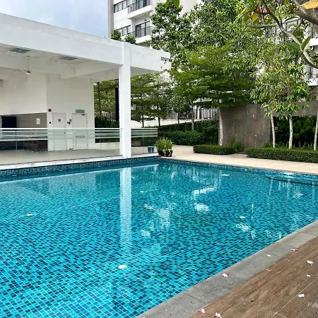 Cozy Studio Sk 1 Residence For 4 Pax Upm Mines Serdang Seri Kembangan Exterior photo