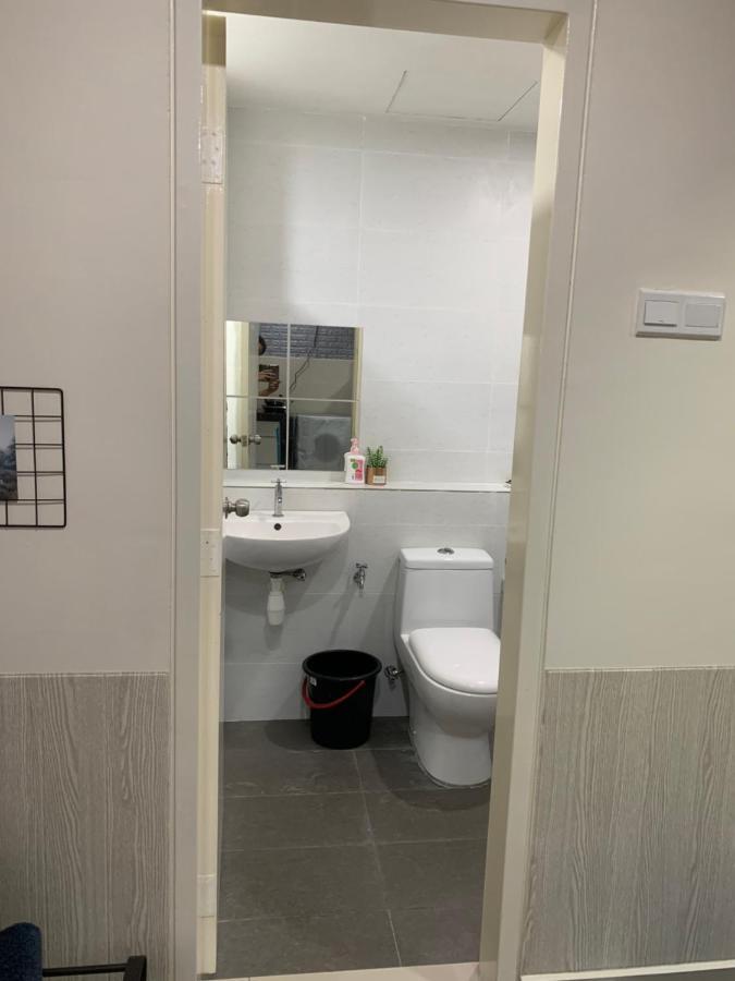 Cozy Sk 1 For 4 Pax Upm Mines Serdang