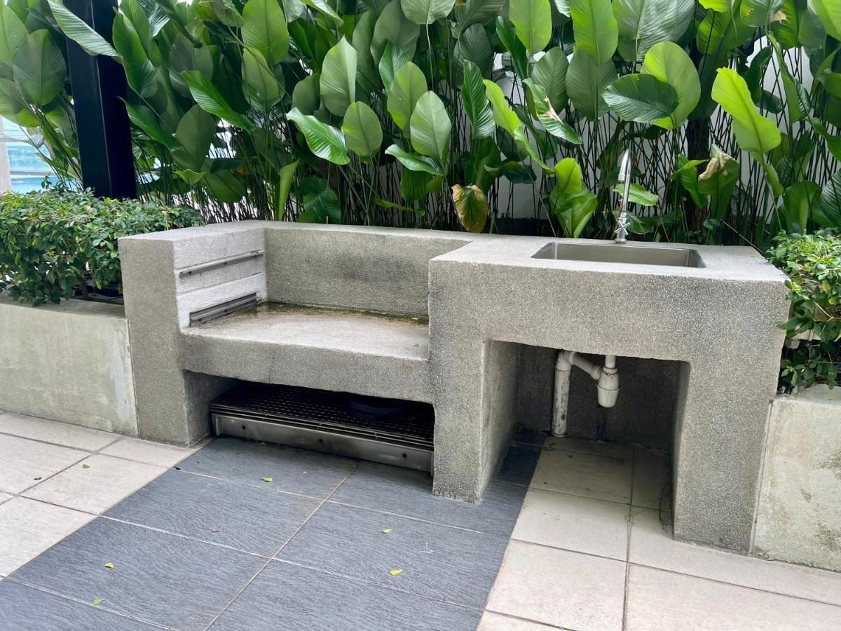 Apartment Cozy Sk 1 For 4 Pax Upm Mines Serdang